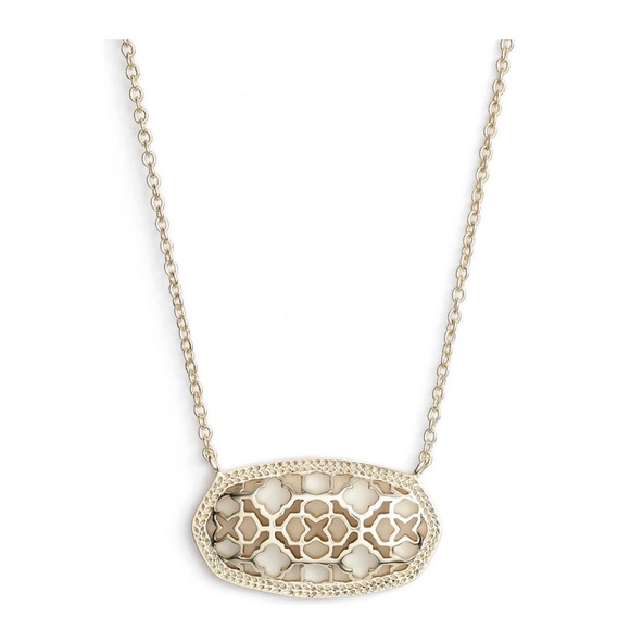 NWT Kendra Scott Dollie Filigree Gold Metal Pendant Necklace - Picture 4 of 5